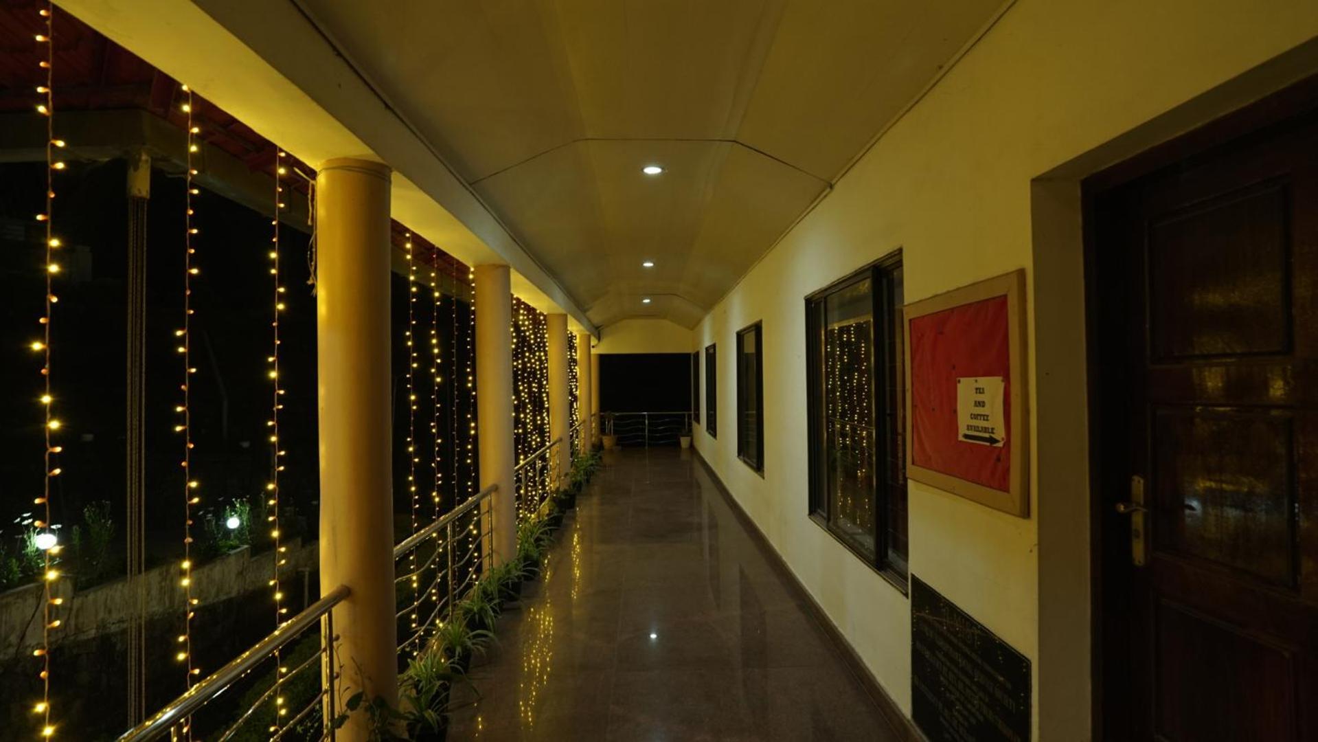 Ac Mist Hotel Munnar Luaran gambar